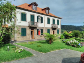 Гостиница Quinta do Serrado  Порту-Мониш